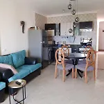 2 Bedrooms Apartment Shark\'S Bay Oasis With Free Beach 5 Metres Away