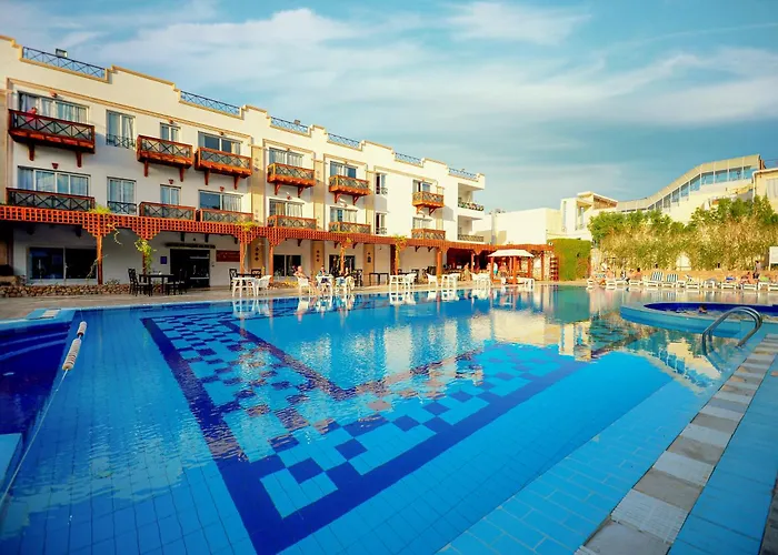 Falcon Naama Star Hotel