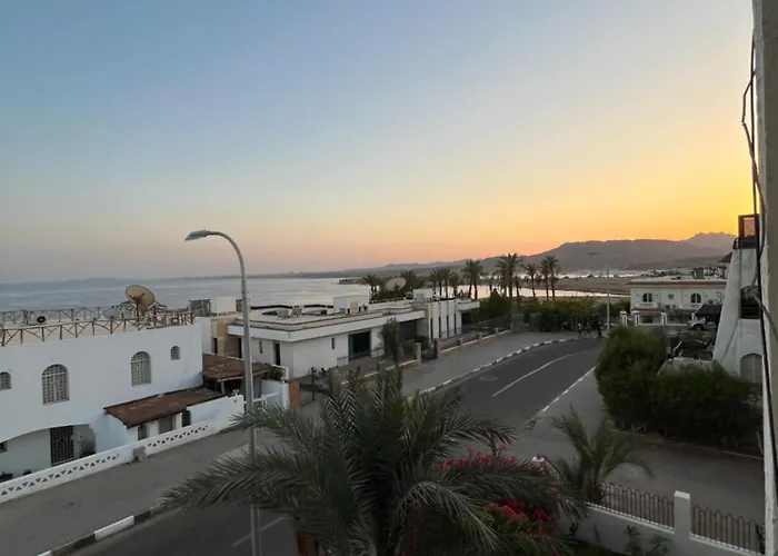 Sea View Cliff Top Apartment
