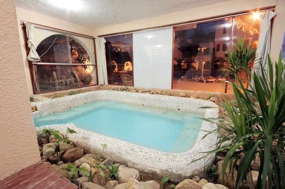 Hotel Amar Sina Village