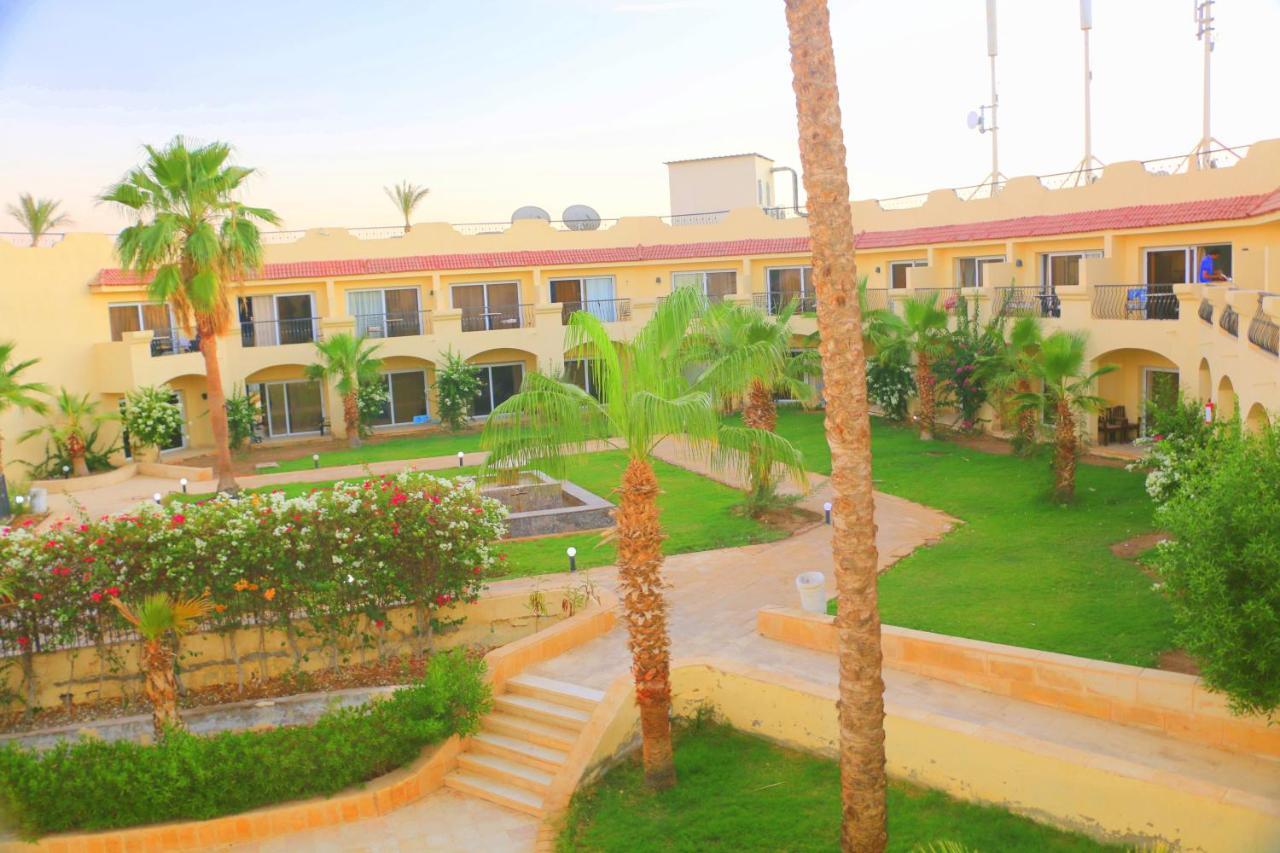 Royal Naama Bay