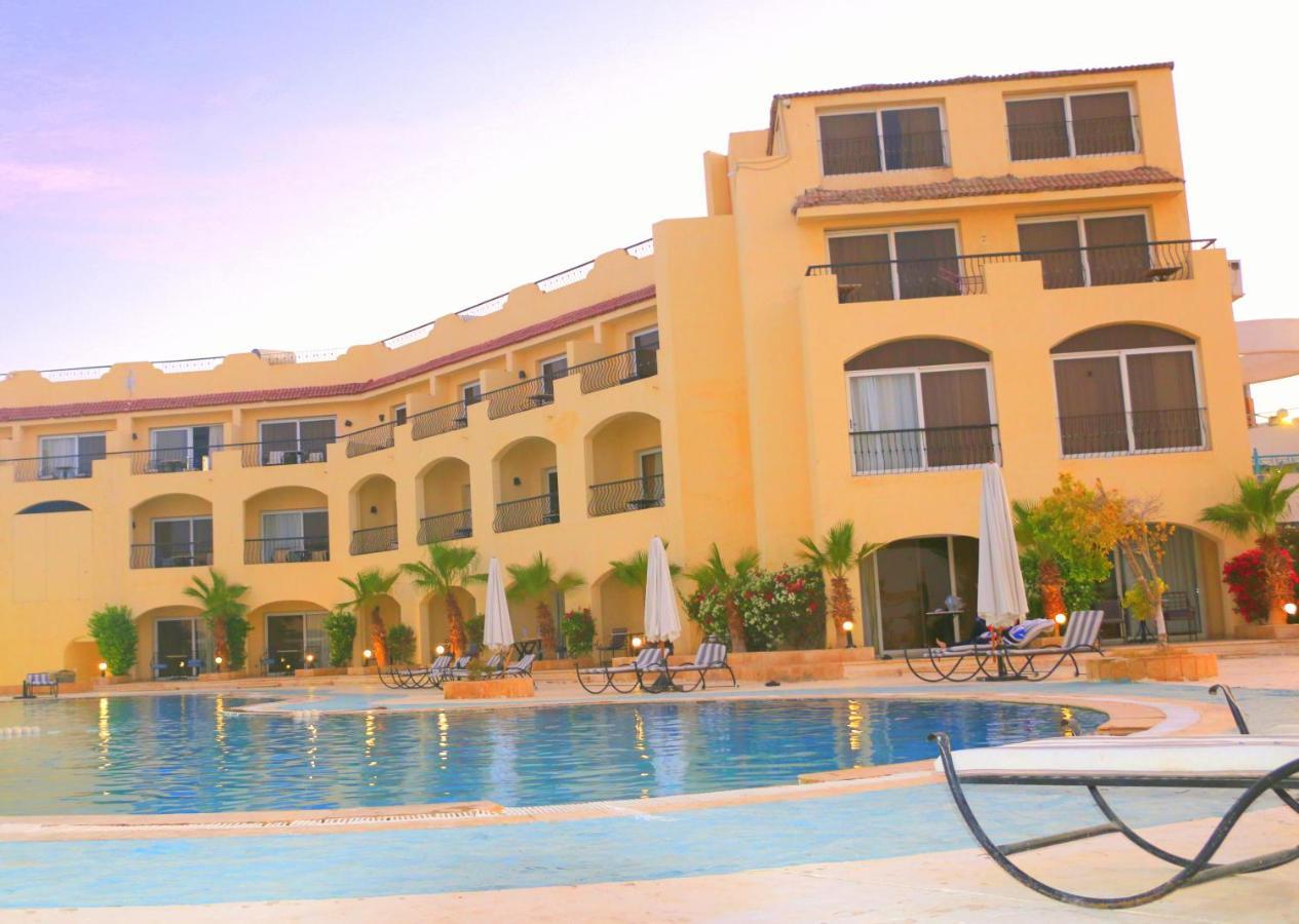 Royal Naama Bay Resort 3*