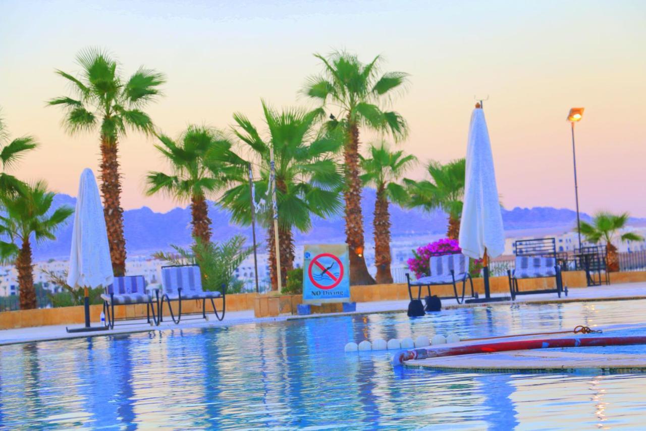 Royal Naama Bay