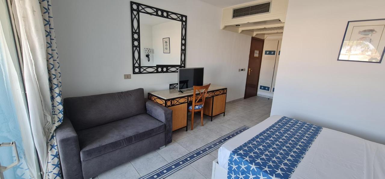 Appartement At Domina Coral Bay Aquamarine , E Casino' *