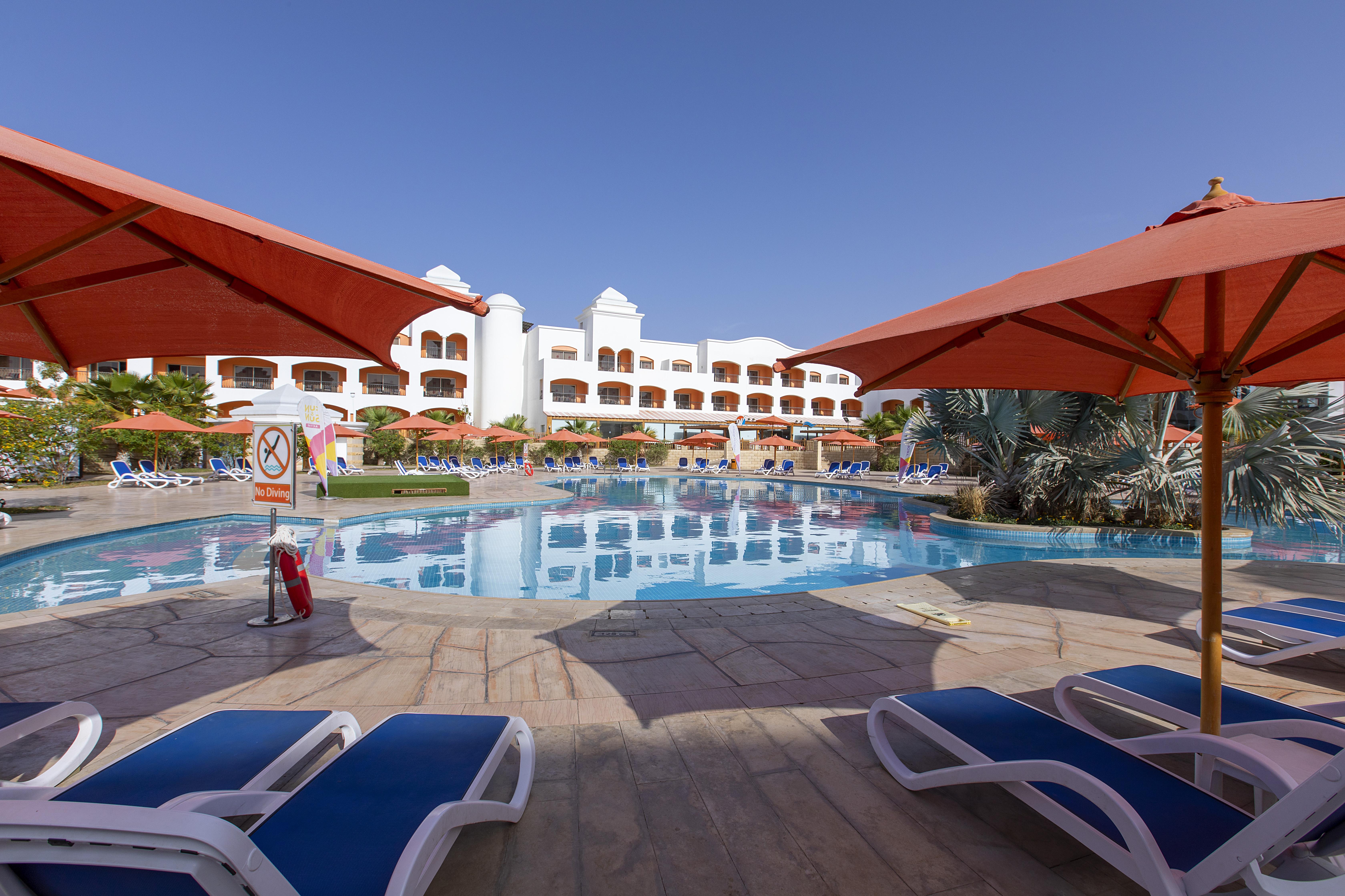 Waves In Naama Bay 5* Sharm el-Sheikh