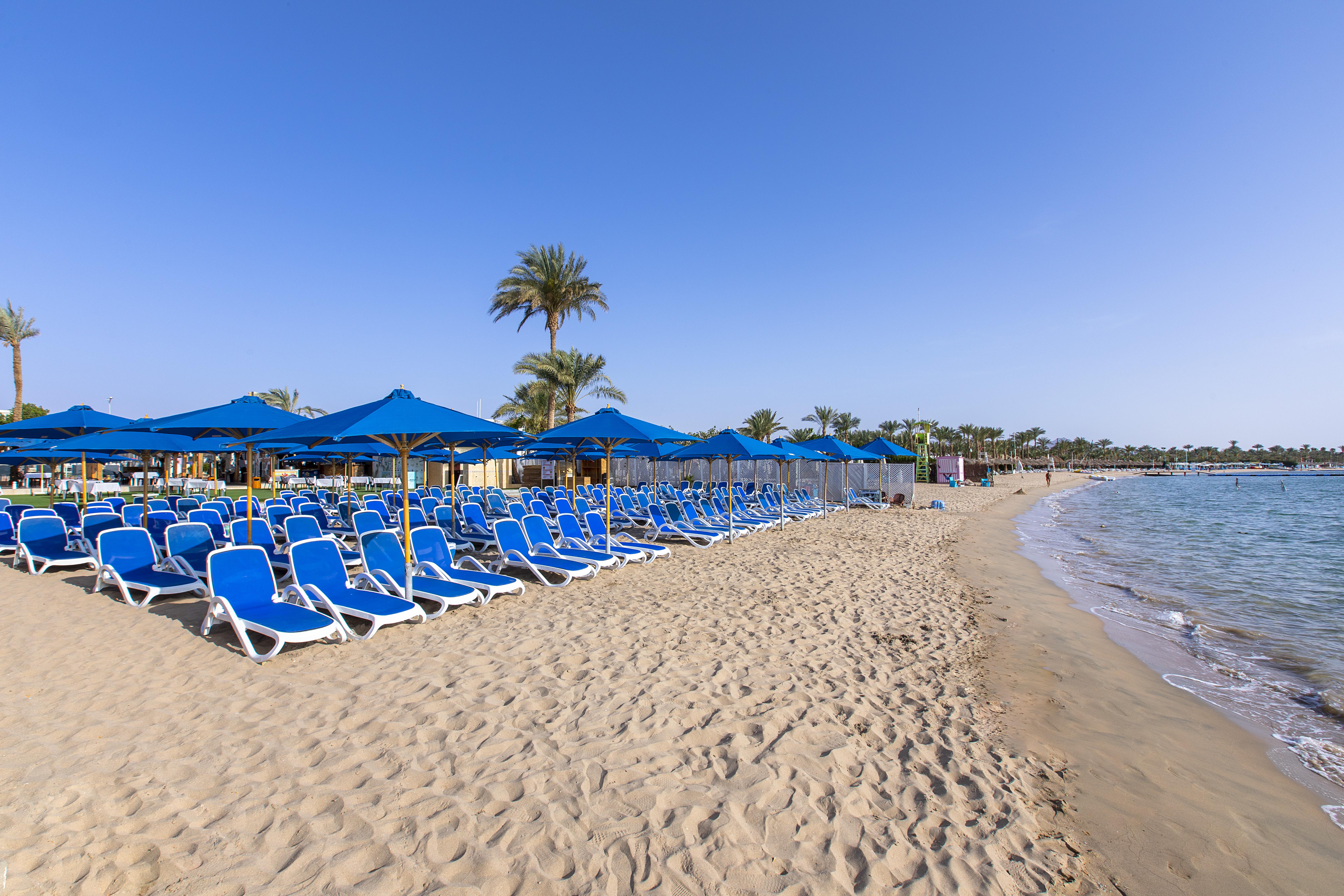 Waves In Naama Bay Hotel