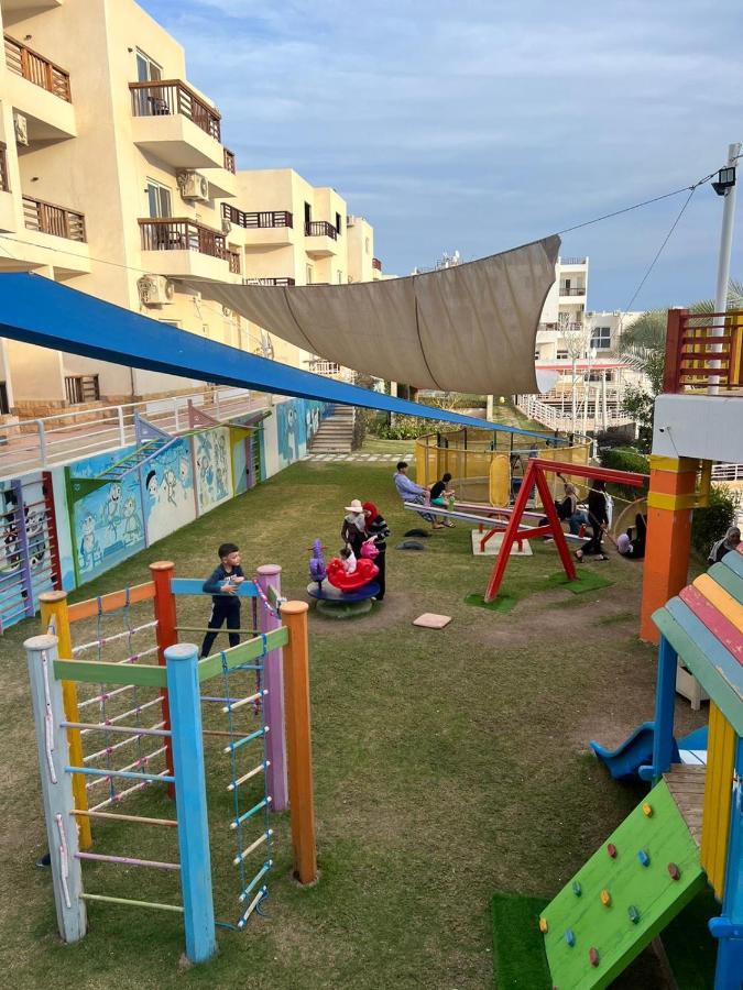 Jasmine & Aqua Park Apartment *