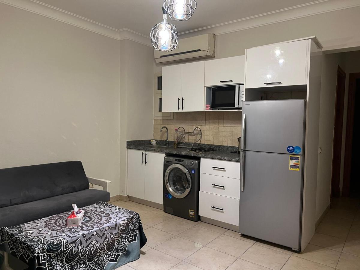 Spacious Landscape And Pool View Studio. Apartment *