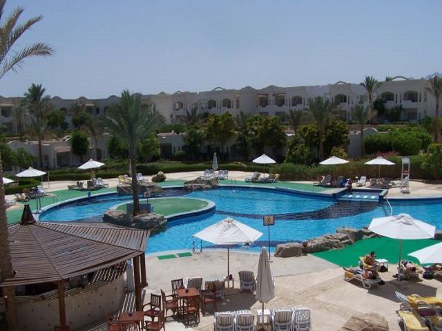 Continental Garden Reef Hotel 4*