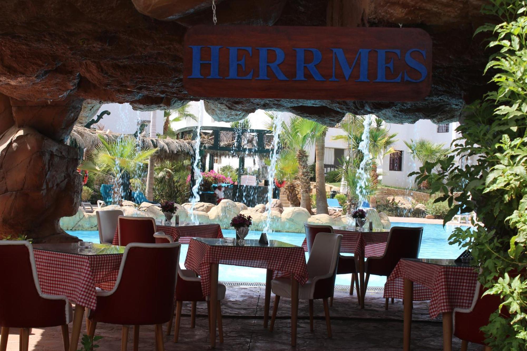 Herrmes Apart Otel *