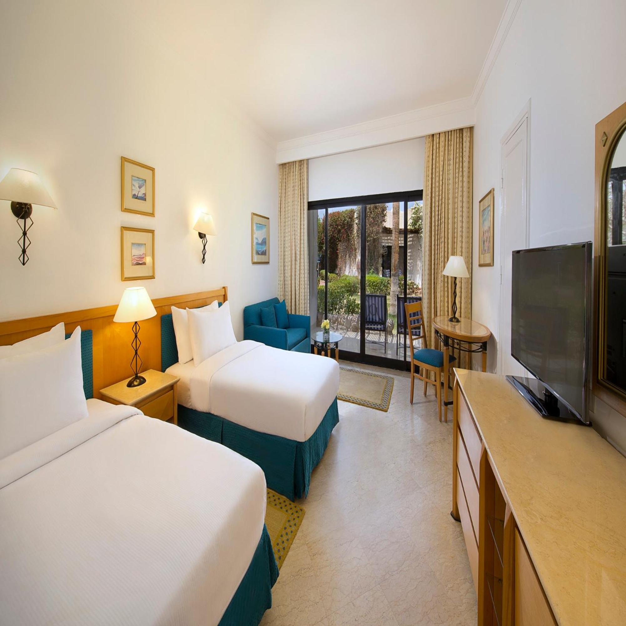 Resort Jaz Fayrouz 4*