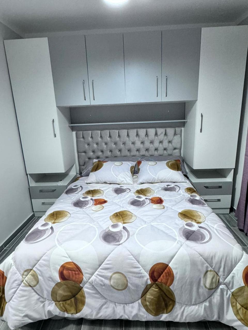 Apartment B1513ريفيرا فاخر للايجار *