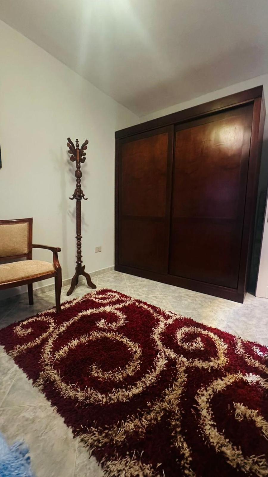 Apartment Happiness Flat 4