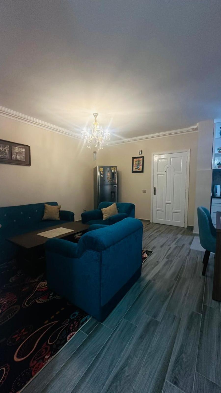 Happiness Flat 4 Apartment *