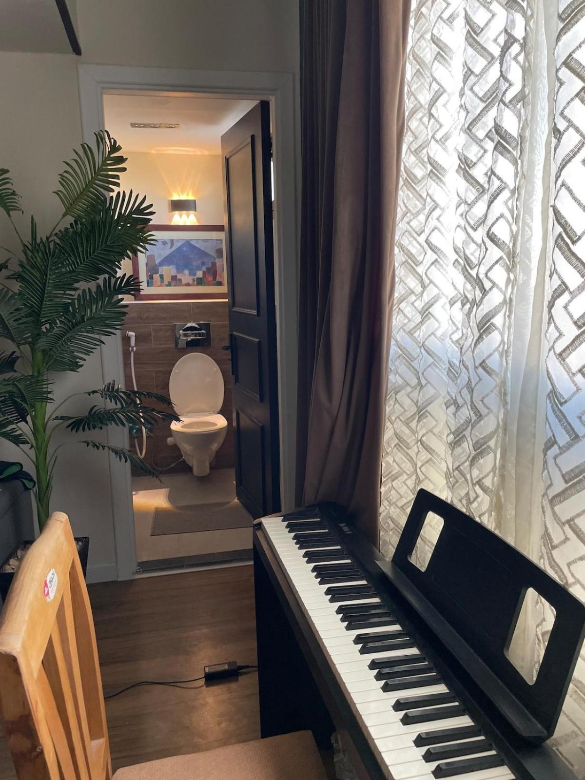 Apartment A Modern Cozy 2 Bedroom *