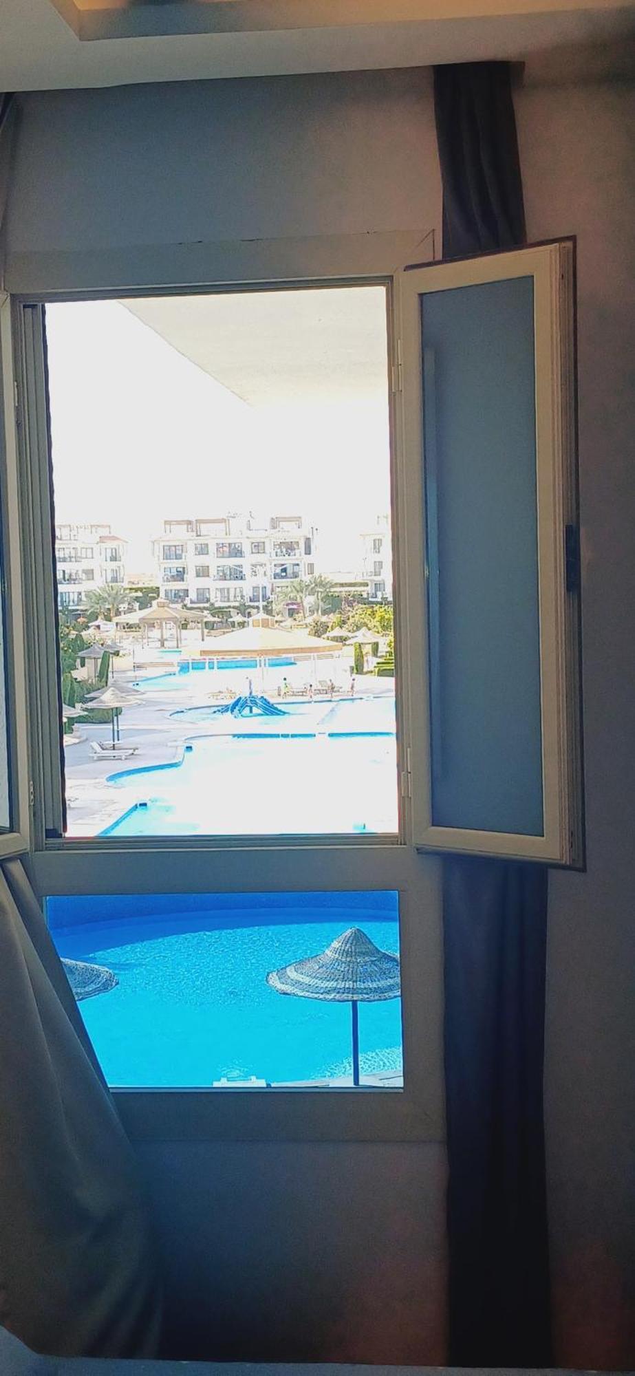 Hills Sea View *