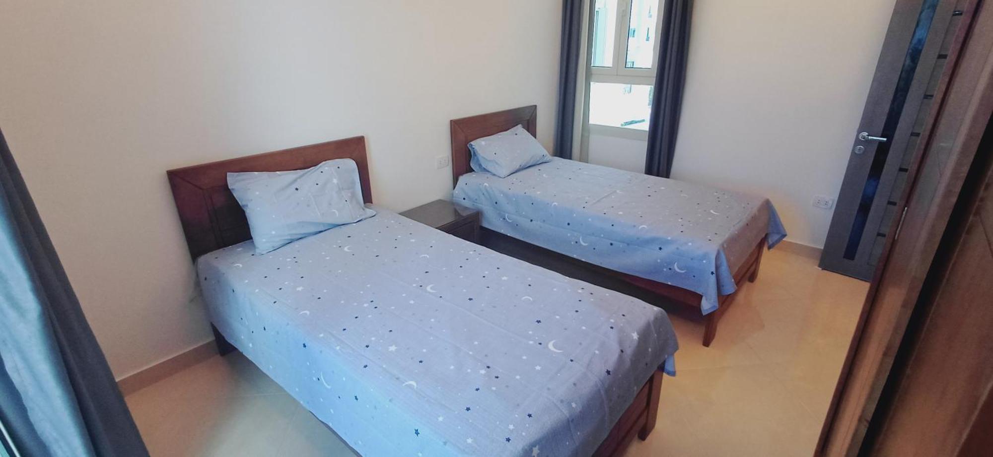 Hills Sea View Apartment