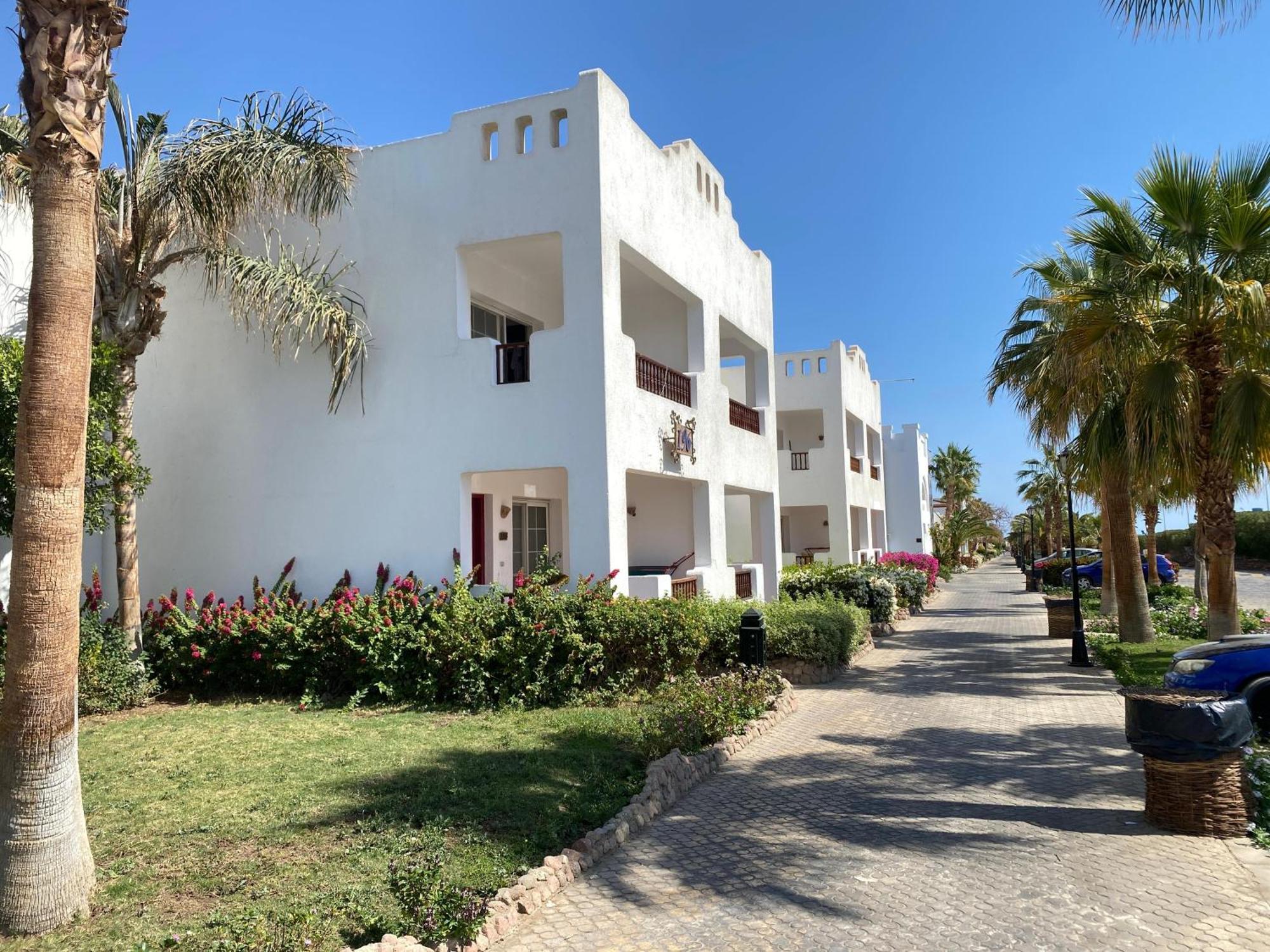 Apartment Delta 106-119