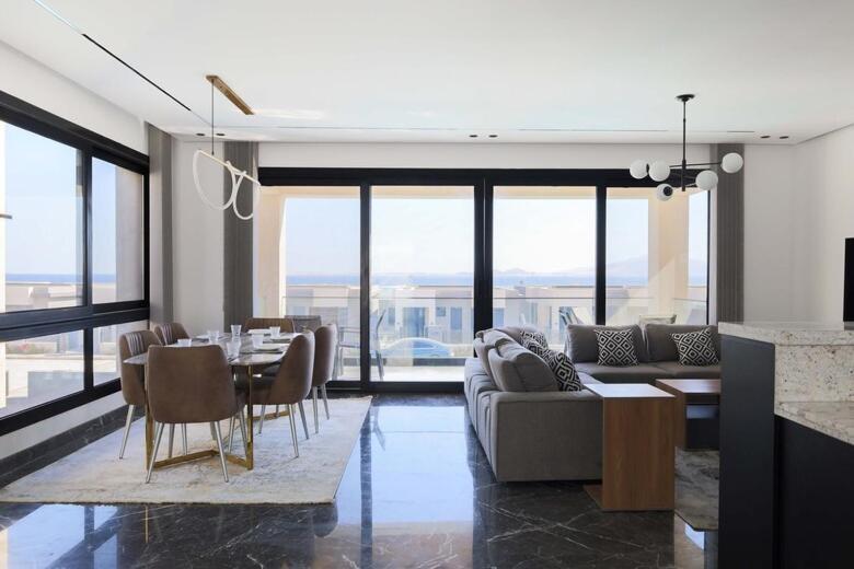 Villa Sunrise Sanctuary Ultra-private Townhouse *