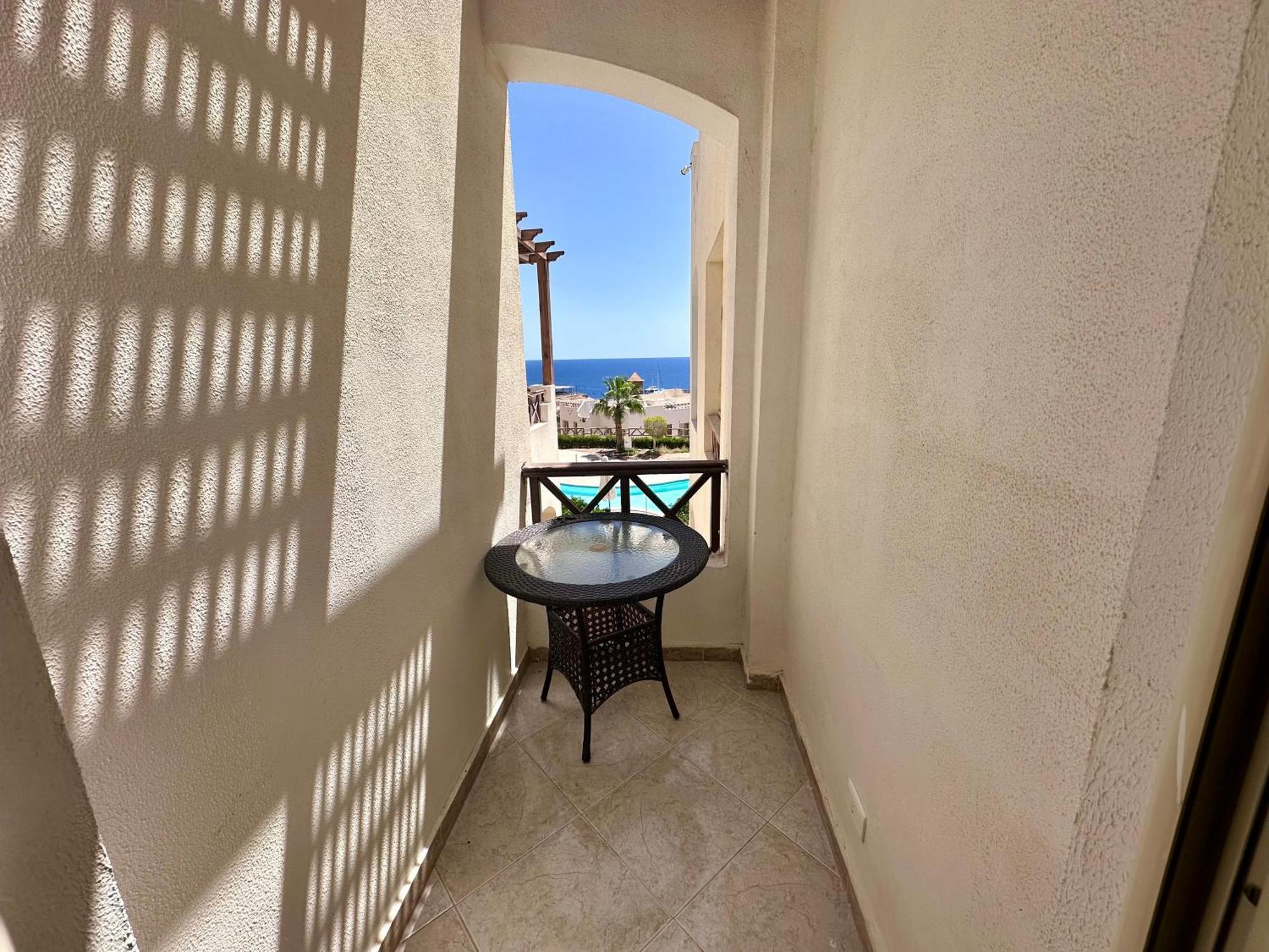 Shark'S Bay Oasis 2 Bedrooms Apartment With Private Free Beach Apartment *