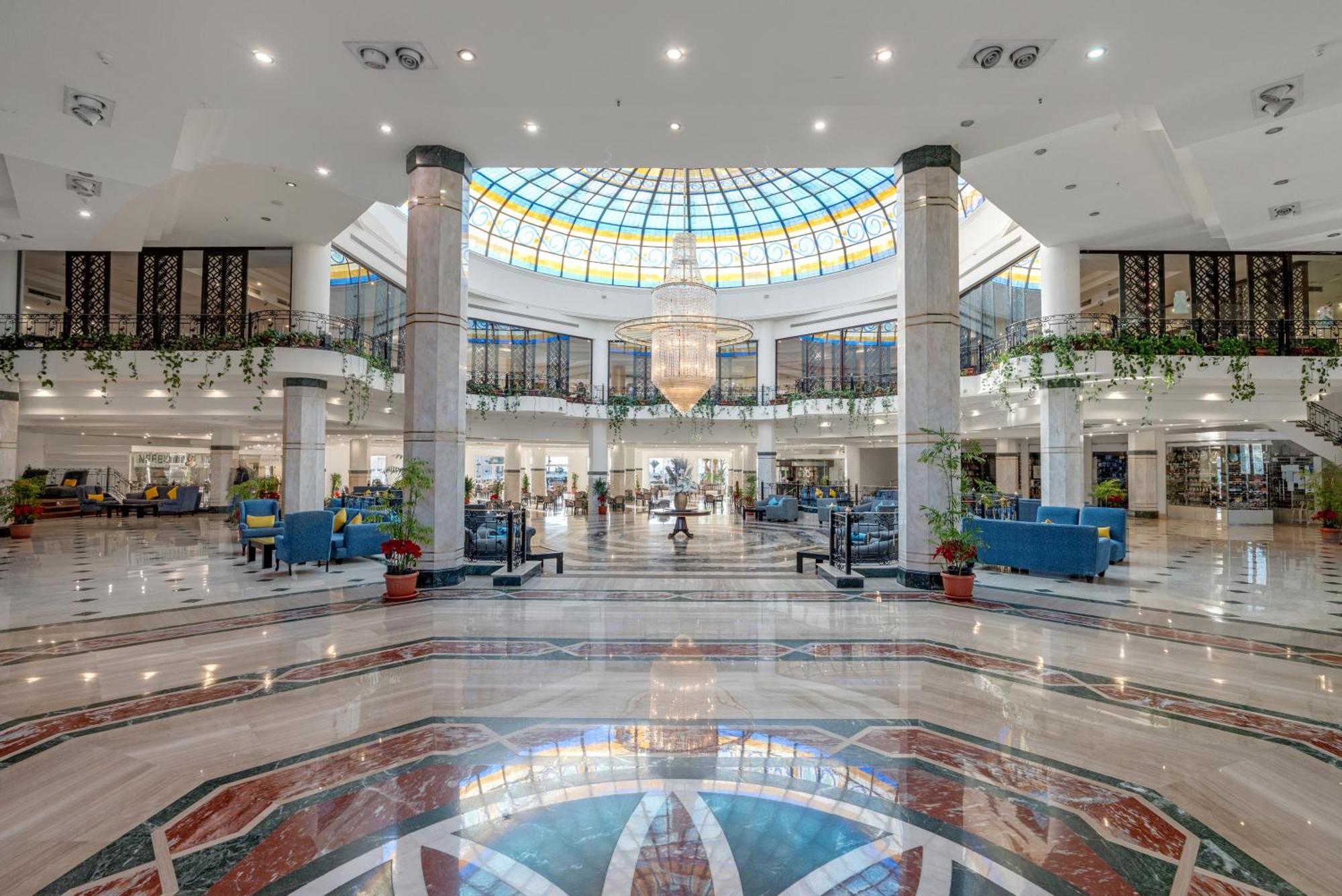 Grand Oasis Resort 4*