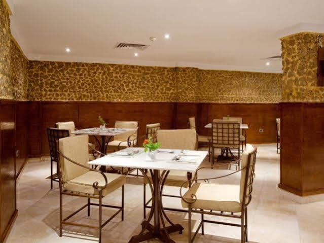 Resort Royal Naama Bay 3*