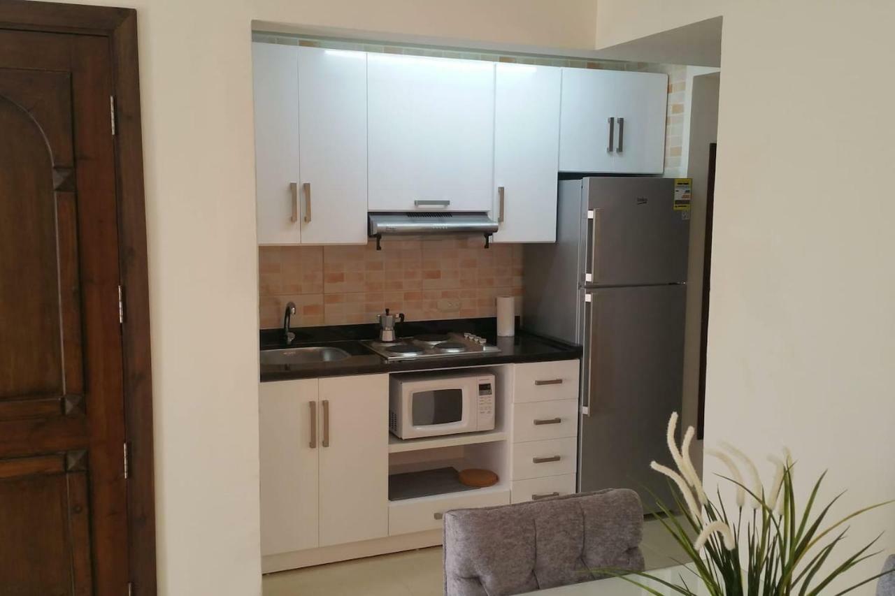 One- Bedroom S3 In Vip Zone Sunny Lakes Apartment