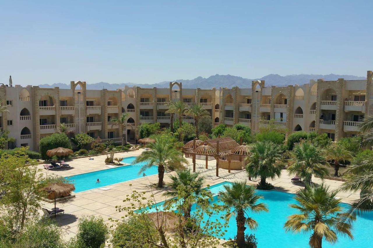 One- Bedroom S3 In Vip Zone Sunny Lakes Apartment *