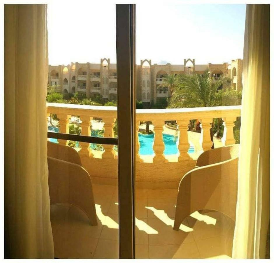 One- Bedroom S3 In Vip Zone Sunny Lakes Apartment *