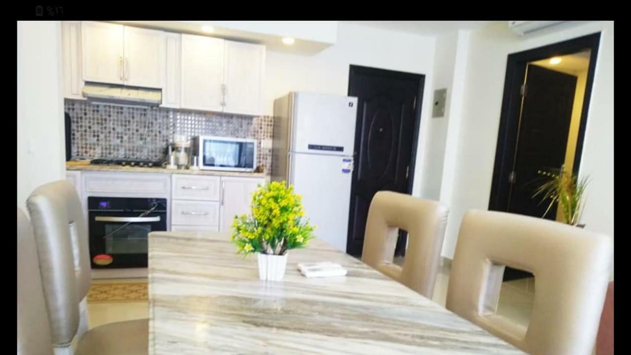 Hills Apartment *