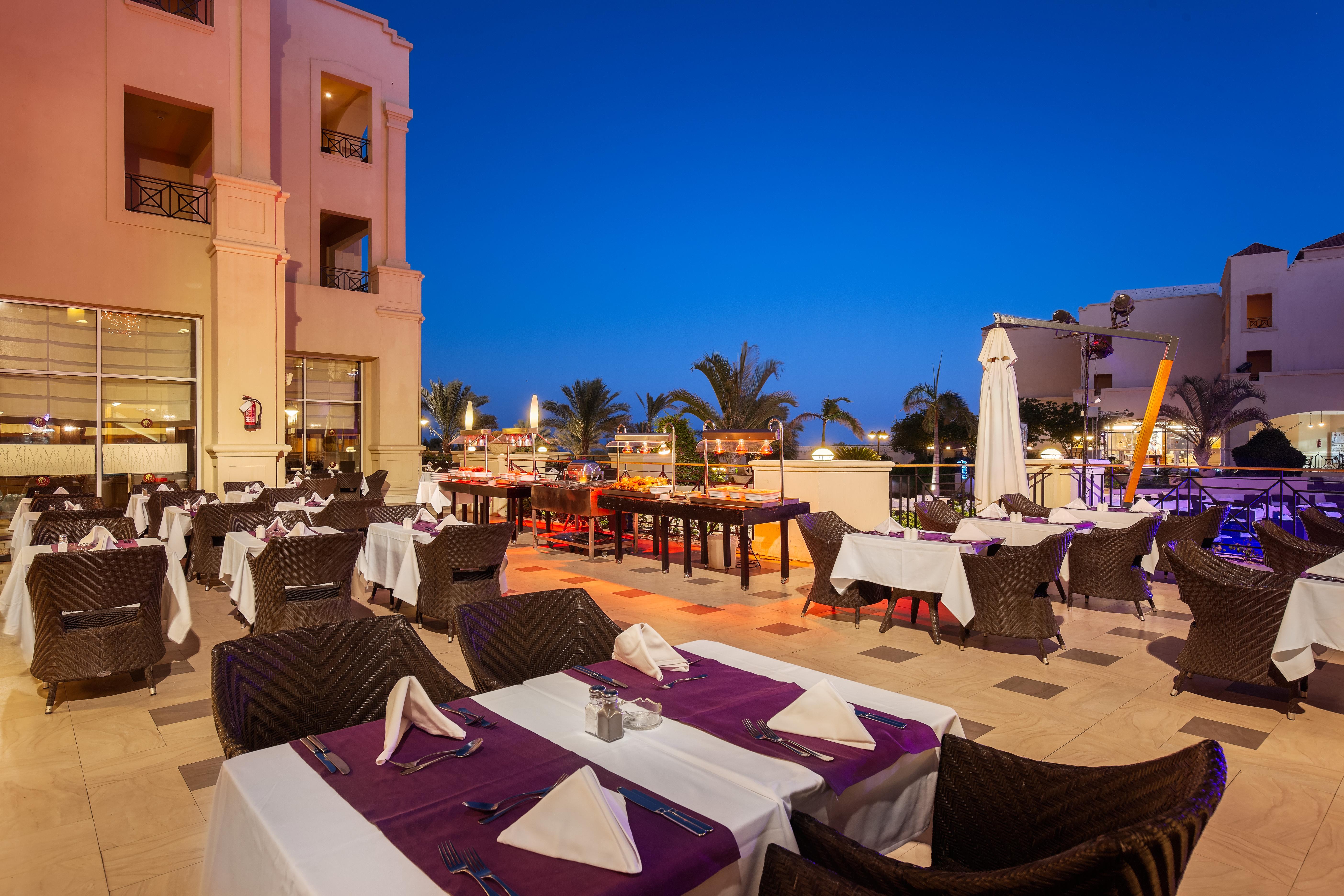 Cleopatra Luxury Sheikh