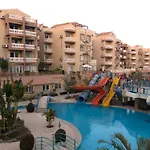 Moona Sharm Resort