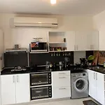 Diar El Rabwa Modern Apartment With Free Wifi And Private Balcony