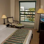 Jaz Neo Naama Bay