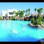Delta Sharm 205