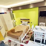 Relax House 1