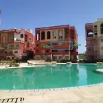 2 Bedroom Apartment With Pool View