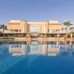 Ivy Cyrene Island Aqua Park Resort (Adults Only)