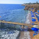 Club Reef Resort & Spa