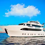 Bella Liveaboard