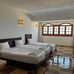 Serenity Lodge