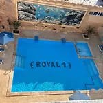 Beautiful 3-Bedroom Apartment On The Ground Floor With Personal Backyard Area And Terrace With Direct Pool Access And Pool View