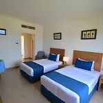 Club Reef Resort & Spa
