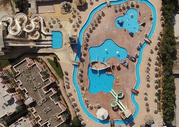 Parrotel Aqua Park Resort