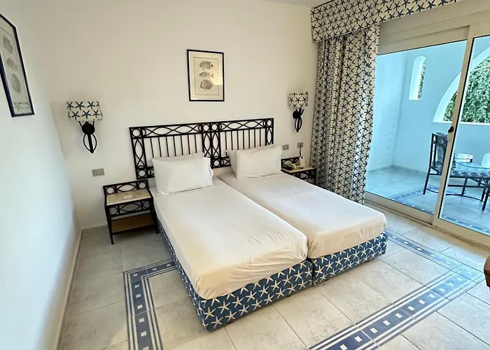 Suite Privata Al Domina Club Resort Acquamarine, Coral Bay, Spa E Casino.