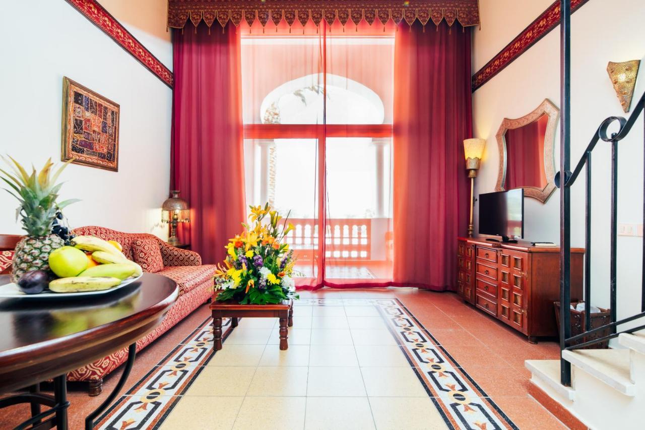 Aparthotel Domina Harem &