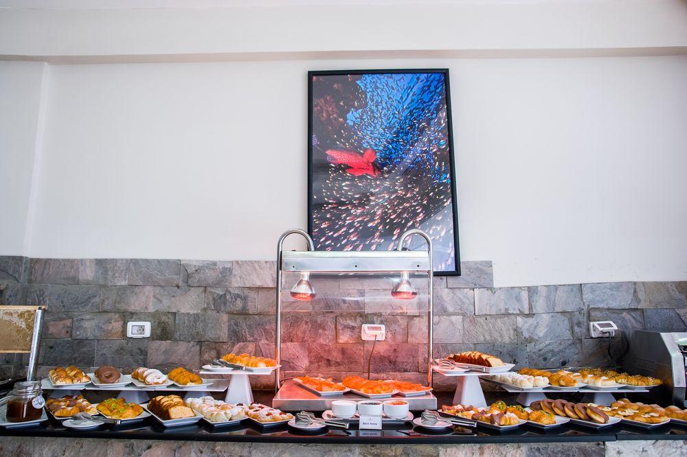 Renaissance Sheikh Golden View Beach Resort