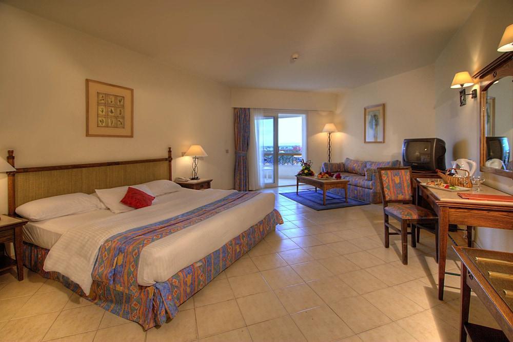 Aurora Oriental 5*