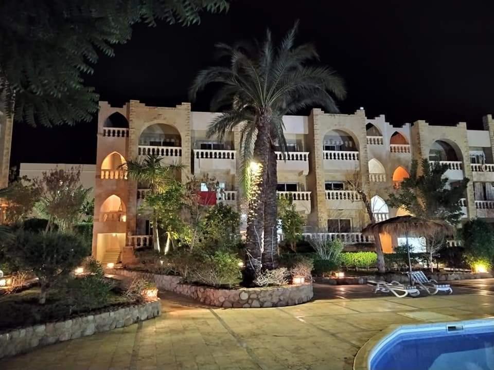 One- Bedroom S3 In Vip Zone Sunny Lakes *