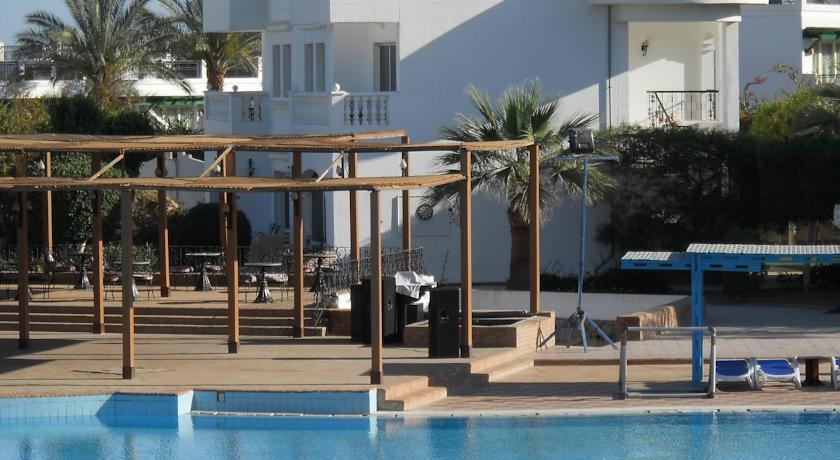 Royal Paradise Beach Hotel 4*